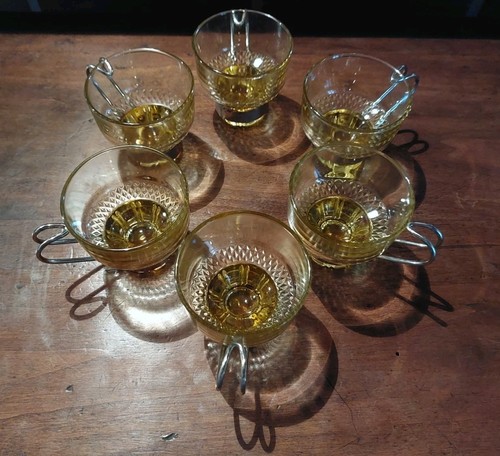 Tasses année en verre - année,