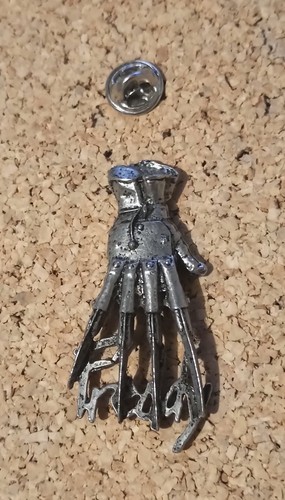 Pin freddy krueger - pin's,