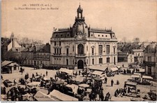 26550 cpa 28 Dreux - la Place Métézeau un jour de Marché