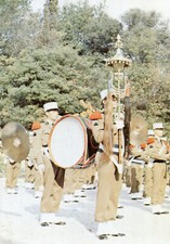 Militaire La musique principale de la Légion Etrangère et son chapeau chinois