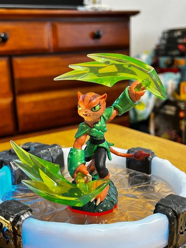 Activision skylanders tuff - skylanders,