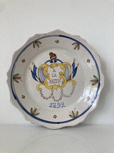 Assiette ancienne faïence - en,