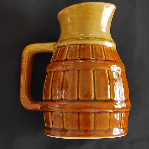 Pichet carafe vin en - à,