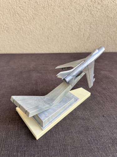 Souvenir monument mig - -,