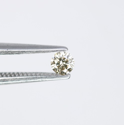 Diamant naturel rond fantaisie