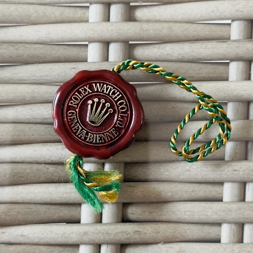 Rolex red tag - red,