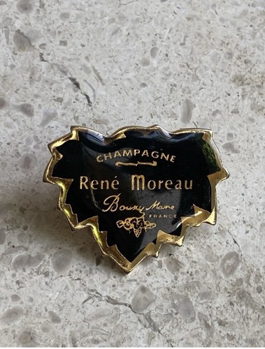 Pin champagne rené moreau - pin’s,