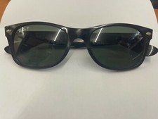 Monture lunettes de soleil Ray ban - Modèle rb2132 new wayfarer.