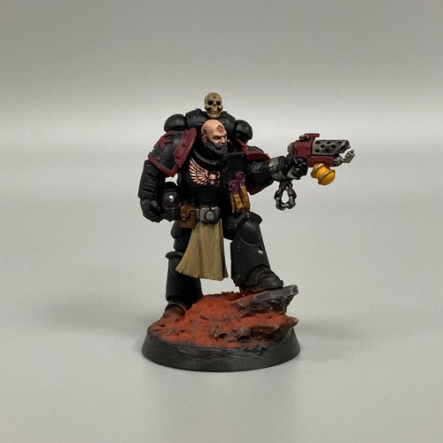 Lieutenant black templars - lieutenant,