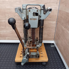 Hitachi BC21 Mortaiseur à