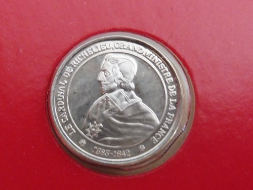 Superbe mini médaille argent - mÉdaille,