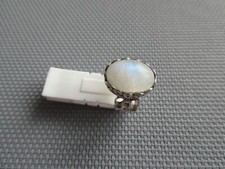 Bague en argent avec Pierre de Lune