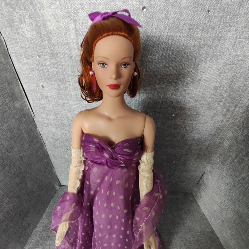 Robert tonner doll - robert,