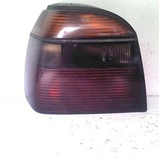 Feu arriere principal gauche