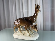 Figurine en porcelaine Royal