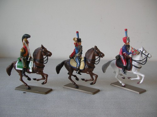 Lot anciens jouets starlux - lot,