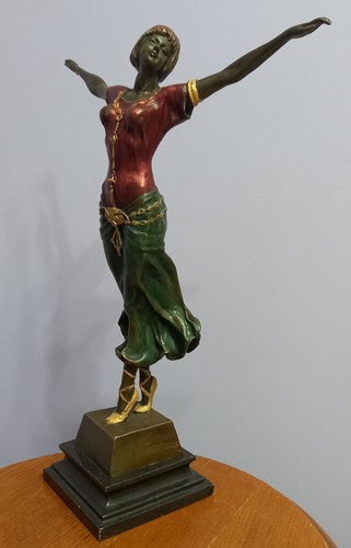Très grand bronze polychrome - ,