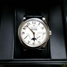 PEQUIGNET MANUFACTURE Paris Royale 9007438 World 50 Limitée Blanc Homme Montre