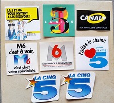 Lot 8 autocollants M6 La cinq Canal Plus chaîne TV télévision vintage média La5