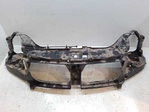 Face avant pour voiture - face,