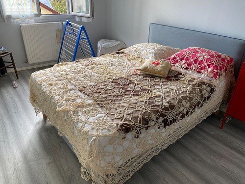 Dessus lit crochet - de,