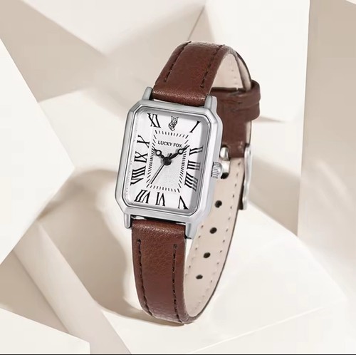 Montre bracelet cuir quartz - à,