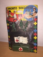 Dulcop PREMIERS SECOURS soldats 5 cm ENSEMBLE service de santé MOC années 70