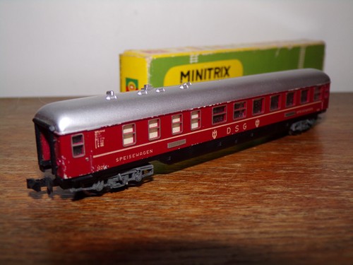 Minitrix 160 voiture - n,