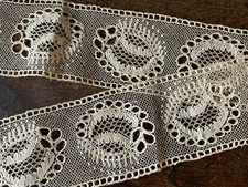 Dentelle ancienne - superbe