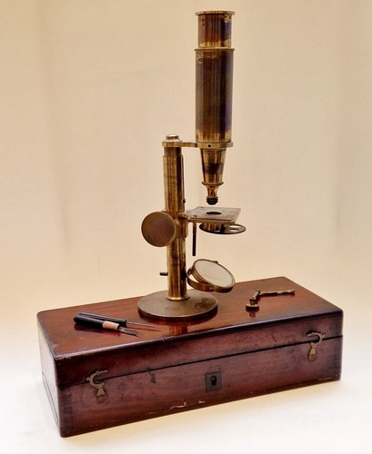 Microscope composé - , à