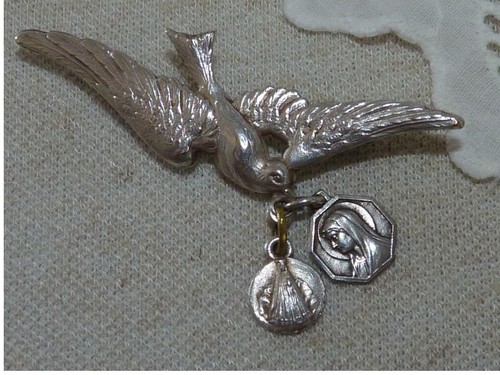 Broche ancienne colombe - ancienne,