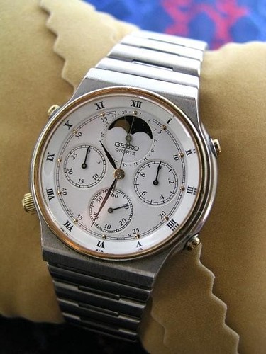 Seiko sjh010 moonphase - seiko,