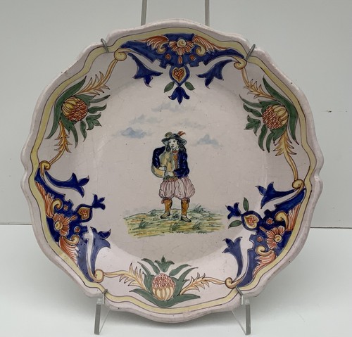 Assiette malicorne signe - de,