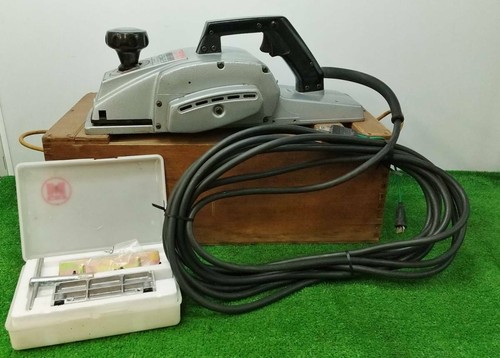 Makita raboteuse 1804n 136mm - raboteuse,