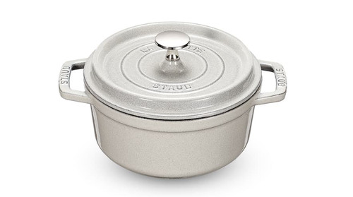 Staub round cocotte - round,