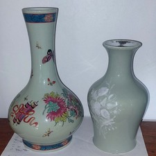 2 HABILLAGES POUR LAMPE A HUILE PORCELAINE CELADON FLEURS