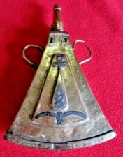 ancienne gourde à poudre ou poire origine berbère travail oriental artisanal 