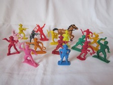 COFALU + HING FAT  1/32 :  LOT FAR-WEST 17 FIGURINES COW-BOYS + INDIENS + CHEVAL