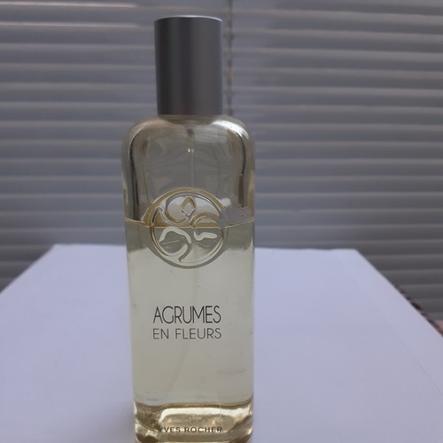 Agrumes fleurs eau de - fleurs,