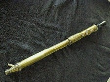 Ancien pulvérisateur seringue de jardin à insecticide fin XIXè début XXè