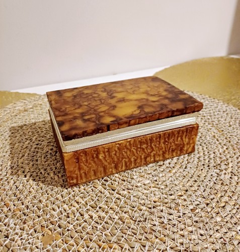 élégante boîte - Élégante, à