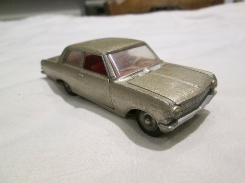 Dinky toys opel - toys,