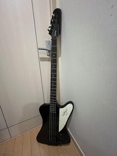 Basse électrique noire Epiphone Thunderbird