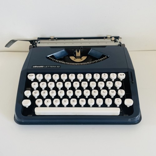 Machine écrire olivetti - machine, à