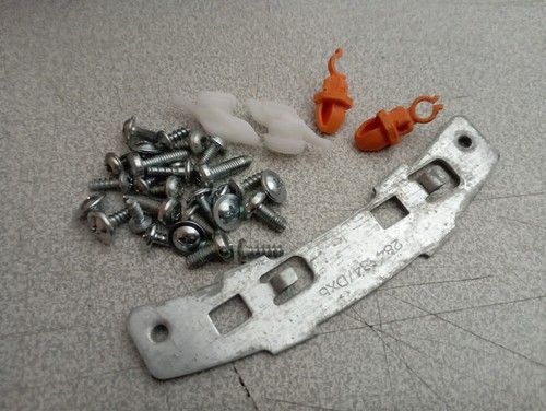 Lot clip clips vis platine - clips,