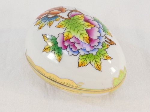Fancy box oeuf couché - box,