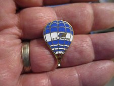 années 60 rare insigne