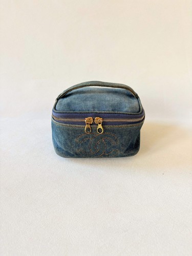 Chanel vanity case denim - chanel,