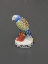 496 J FEVE PERROQUET AMAZONE