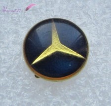 Pin's Logo écusson emblème